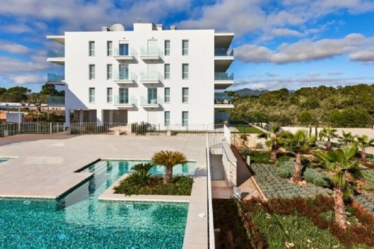 Modern flat in Cala d`Or near the marina